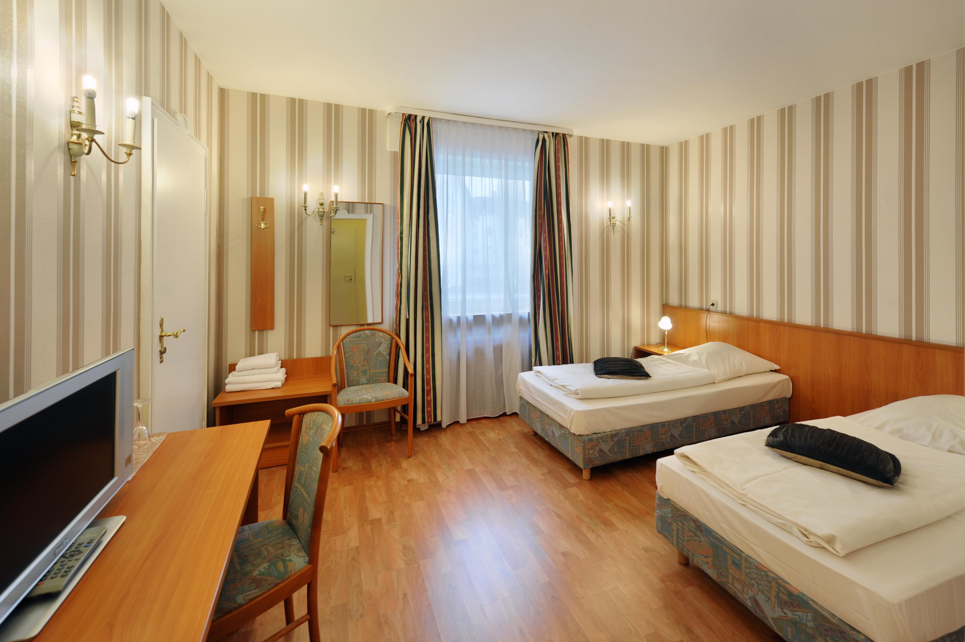 Fair Hotel Villa Diana Франкфурт-на-Майне Экстерьер фото